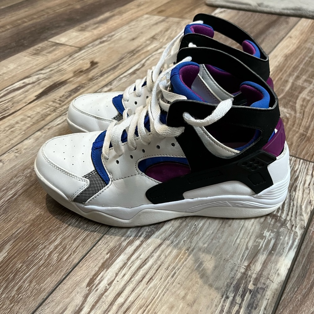 Nike Flight Huarache Basketball shoes retro